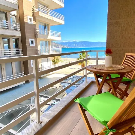 Eka Luxury Apartment